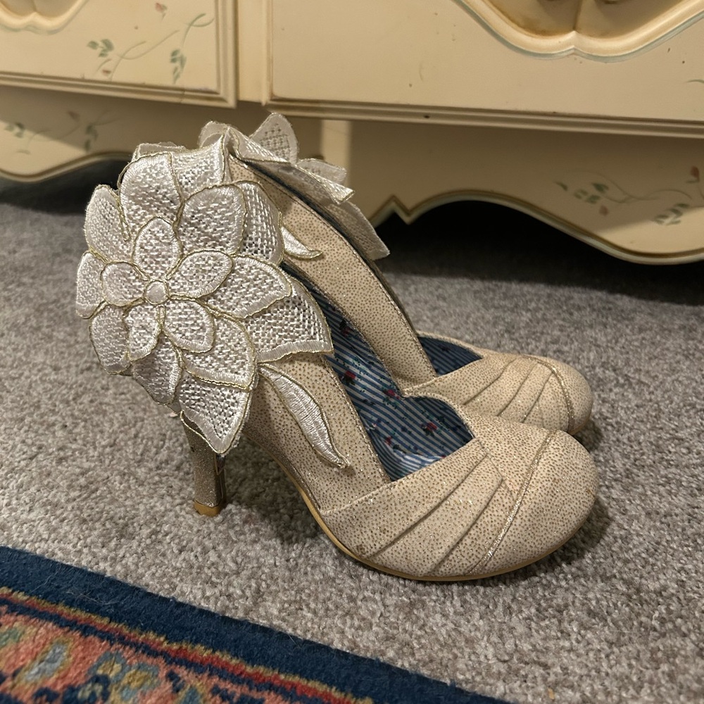 FINAL SALE PRICE FIRM Irregular Choice Baby Love Heels